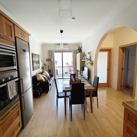 Gaia St Paul'S Bay Modern Cosy Apartment Сейнт Полс Бей Екстериор снимка