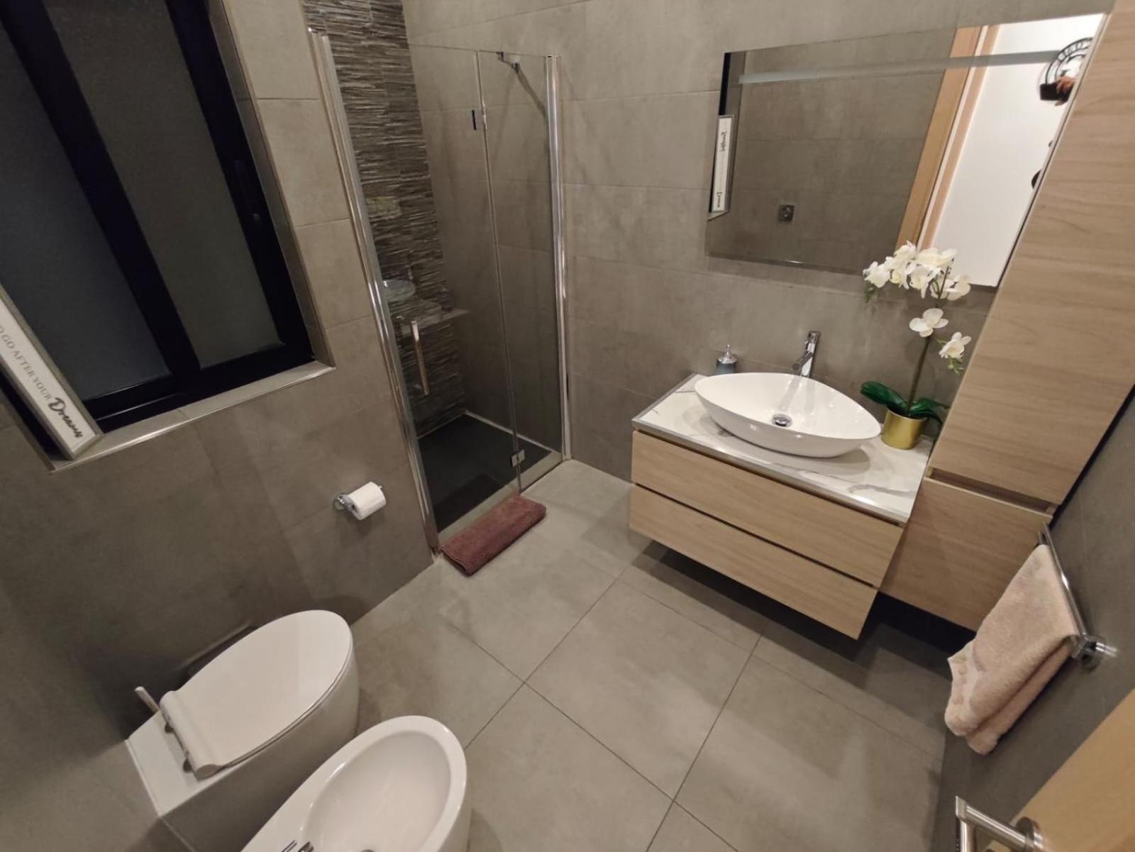 Gaia St Paul'S Bay Modern Cosy Apartment Сейнт Полс Бей Екстериор снимка