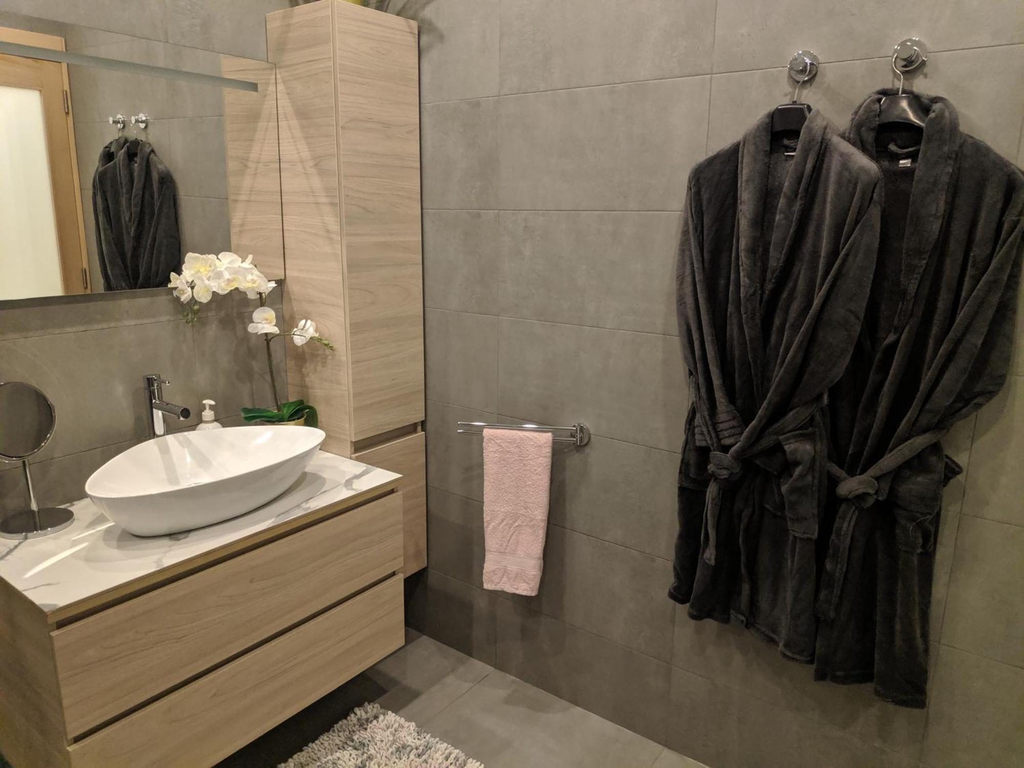 Gaia St Paul'S Bay Modern Cosy Apartment Сейнт Полс Бей Екстериор снимка